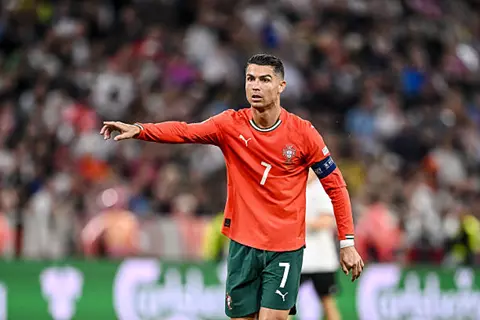 بـ3 أرقام.. كريستيانو رونالدو يواصل كتابة التاريخ مع البرتغال